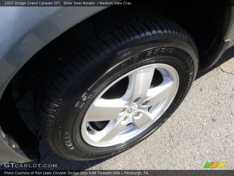 Silver Steel Metallic / Medium Slate Gray 2007 Dodge Grand Caravan SXT