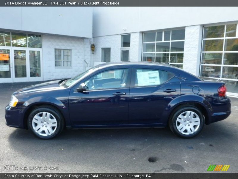 True Blue Pearl / Black/Light Frost Beige 2014 Dodge Avenger SE