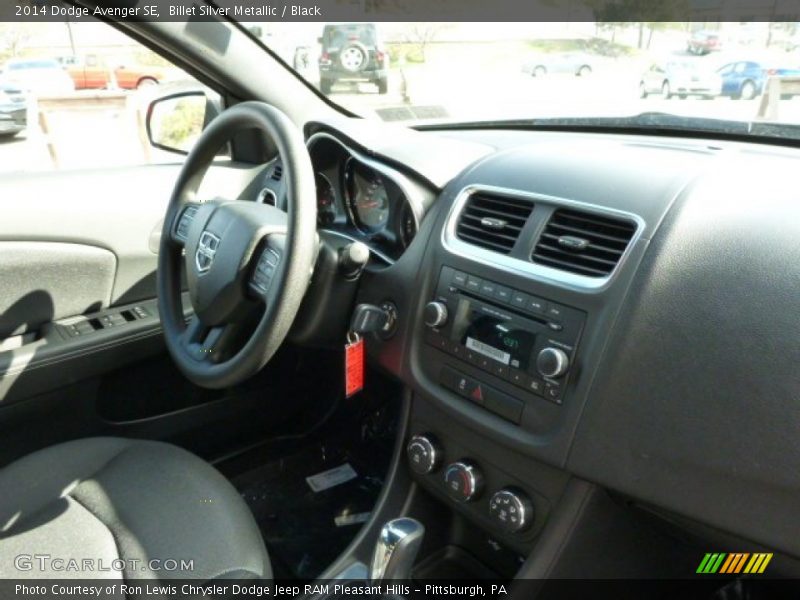 Billet Silver Metallic / Black 2014 Dodge Avenger SE