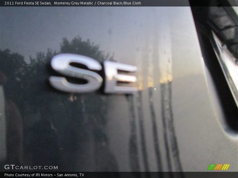 Monterey Grey Metallic / Charcoal Black/Blue Cloth 2011 Ford Fiesta SE Sedan