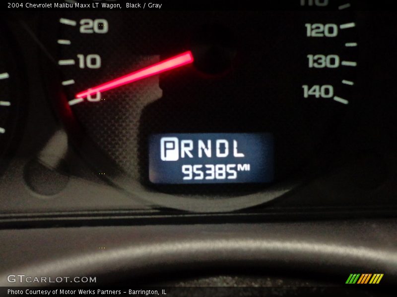 Black / Gray 2004 Chevrolet Malibu Maxx LT Wagon