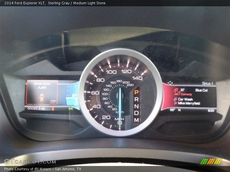 Sterling Gray / Medium Light Stone 2014 Ford Explorer XLT