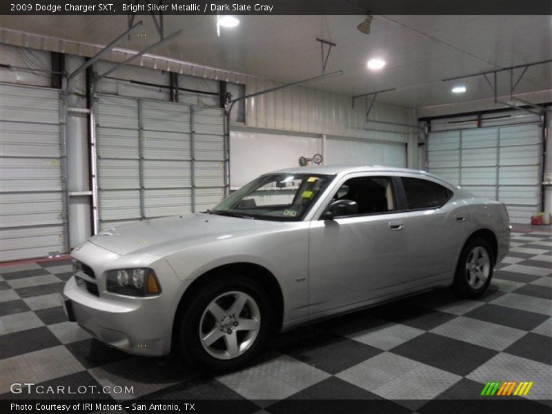 Bright Silver Metallic / Dark Slate Gray 2009 Dodge Charger SXT