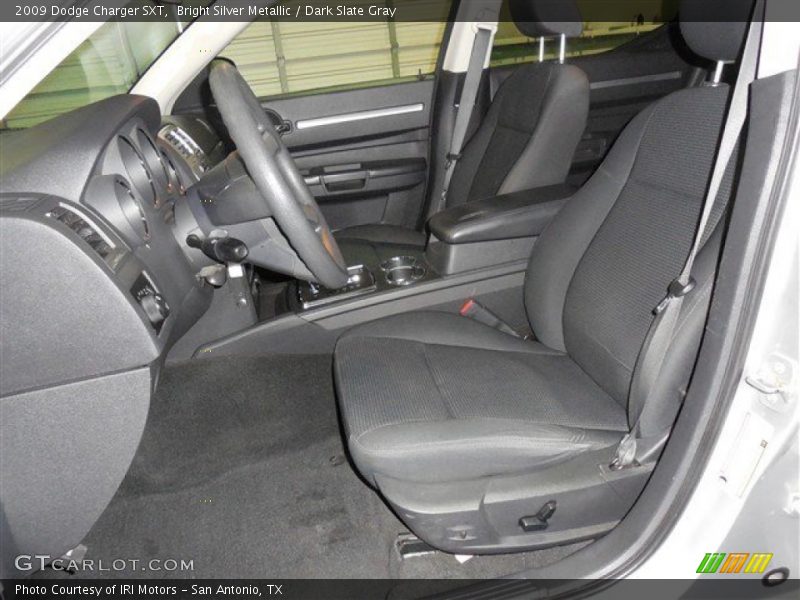 Bright Silver Metallic / Dark Slate Gray 2009 Dodge Charger SXT