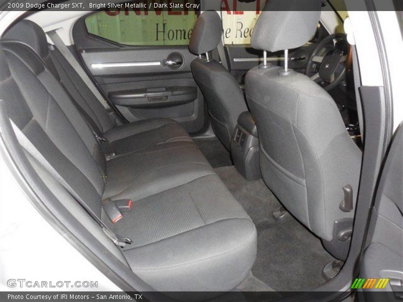 Bright Silver Metallic / Dark Slate Gray 2009 Dodge Charger SXT