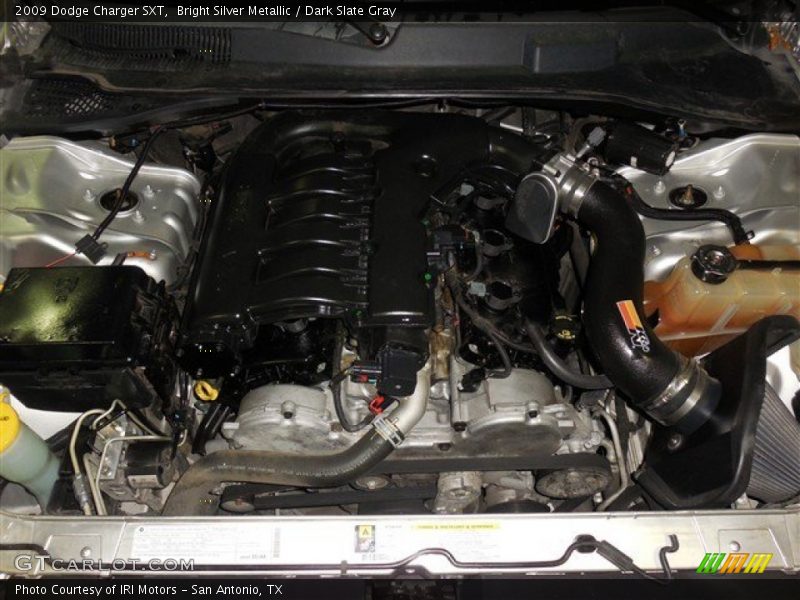 Bright Silver Metallic / Dark Slate Gray 2009 Dodge Charger SXT
