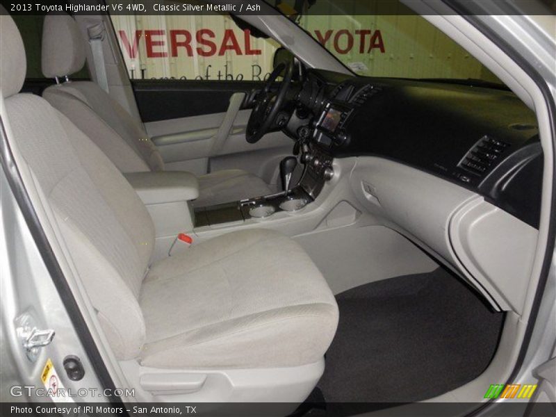 Classic Silver Metallic / Ash 2013 Toyota Highlander V6 4WD