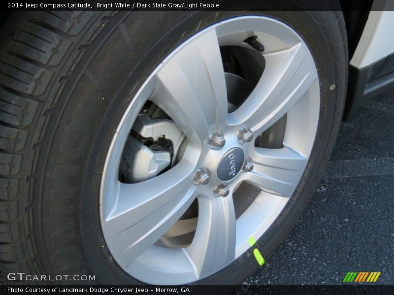 Bright White / Dark Slate Gray/Light Pebble 2014 Jeep Compass Latitude