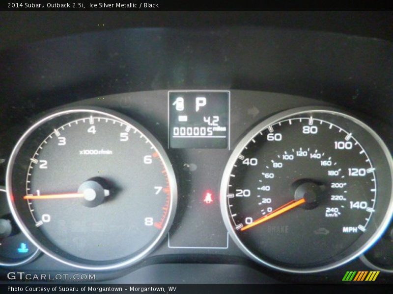 Ice Silver Metallic / Black 2014 Subaru Outback 2.5i