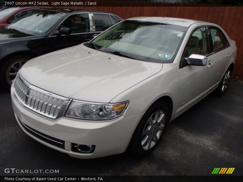 Front 3/4 View of 2007 MKZ Sedan