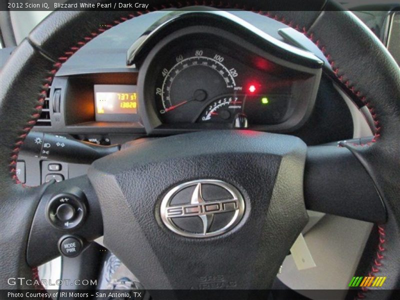 Blizzard White Pearl / Dark Gray 2012 Scion iQ