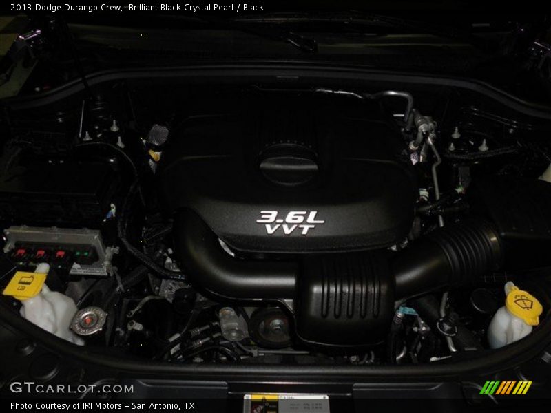 Brilliant Black Crystal Pearl / Black 2013 Dodge Durango Crew