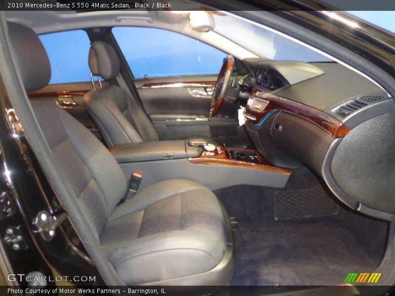 Black / Black 2010 Mercedes-Benz S 550 4Matic Sedan