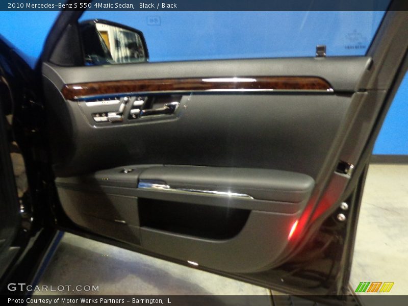 Black / Black 2010 Mercedes-Benz S 550 4Matic Sedan