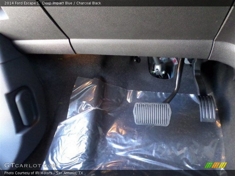 Deep Impact Blue / Charcoal Black 2014 Ford Escape S