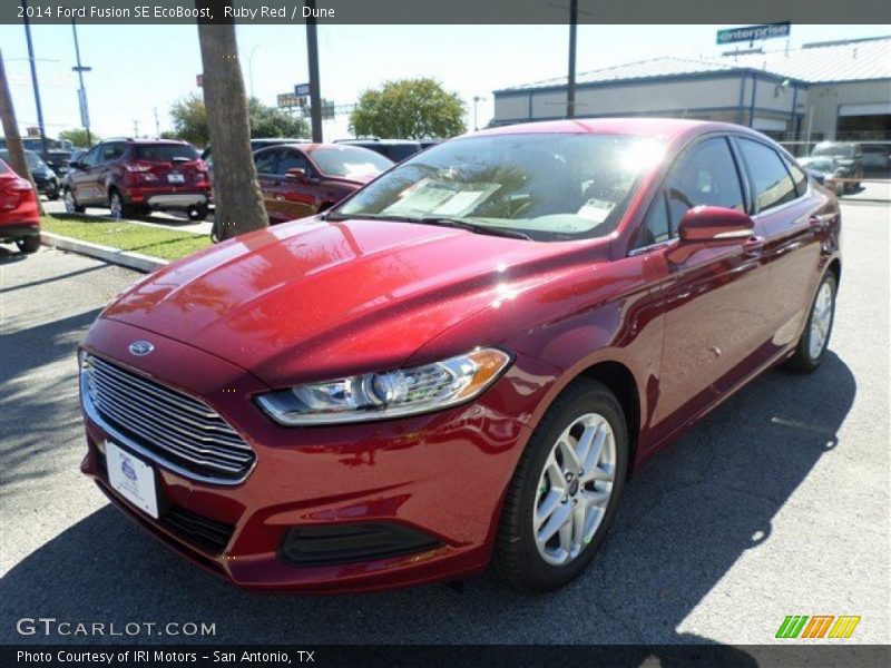 Ruby Red / Dune 2014 Ford Fusion SE EcoBoost