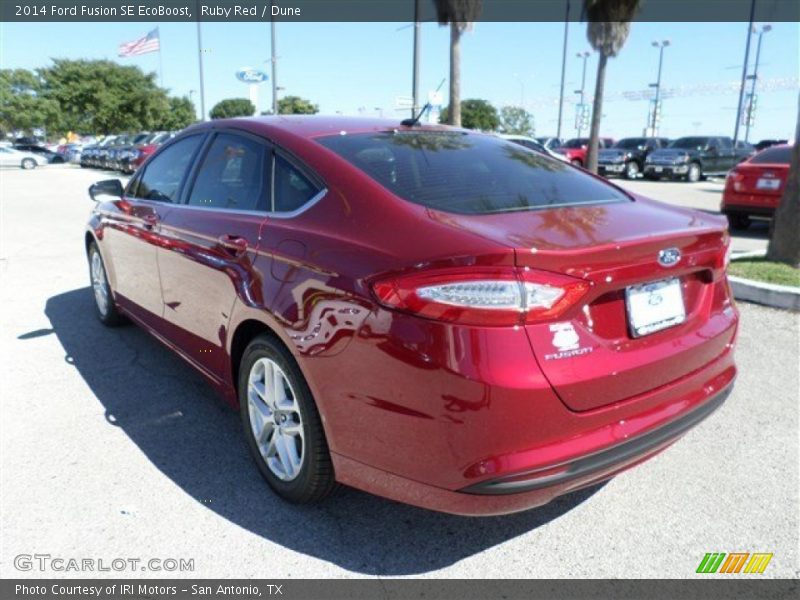 Ruby Red / Dune 2014 Ford Fusion SE EcoBoost