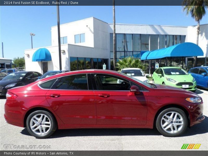 Ruby Red / Dune 2014 Ford Fusion SE EcoBoost