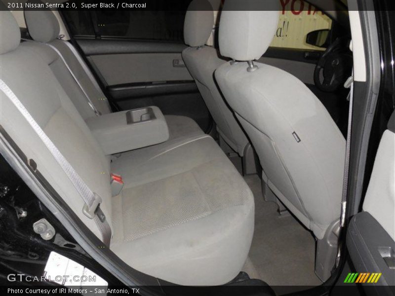 Super Black / Charcoal 2011 Nissan Sentra 2.0