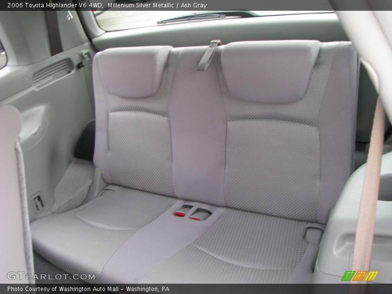 Millenium Silver Metallic / Ash Gray 2006 Toyota Highlander V6 4WD