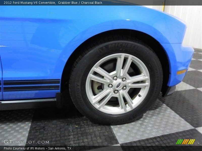 Grabber Blue / Charcoal Black 2012 Ford Mustang V6 Convertible