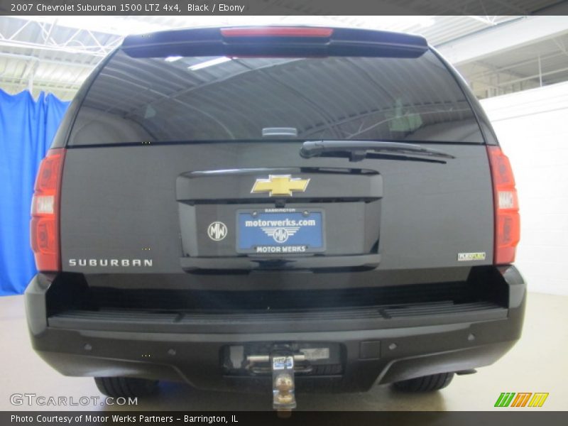 Black / Ebony 2007 Chevrolet Suburban 1500 LTZ 4x4