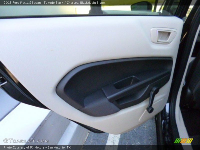 Tuxedo Black / Charcoal Black/Light Stone 2013 Ford Fiesta S Sedan