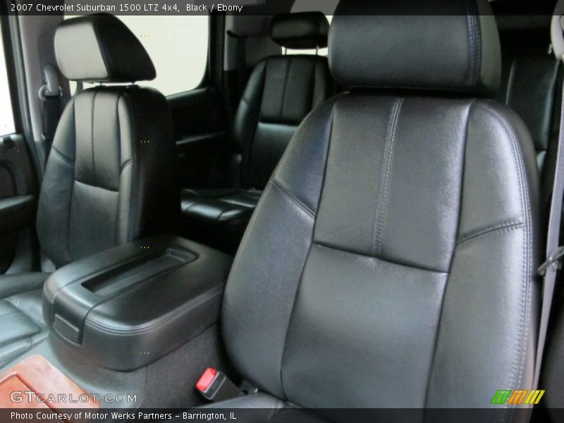 Black / Ebony 2007 Chevrolet Suburban 1500 LTZ 4x4
