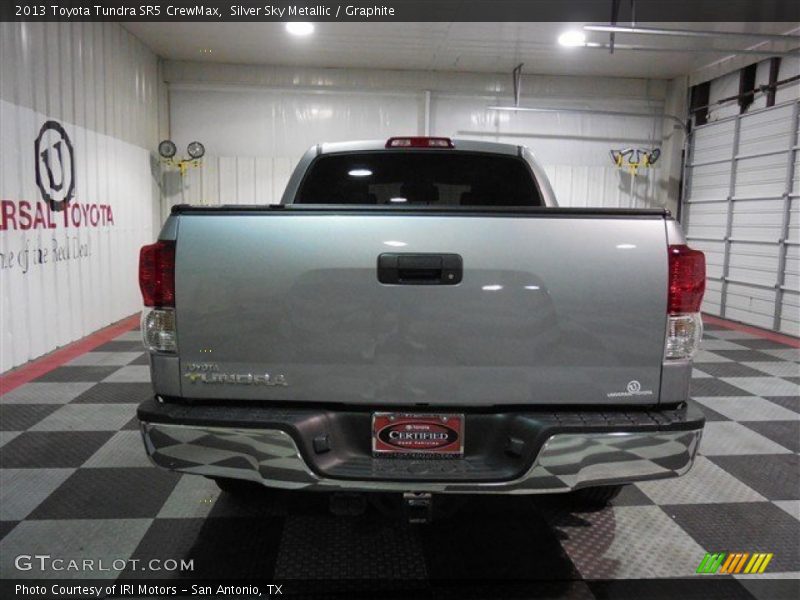 Silver Sky Metallic / Graphite 2013 Toyota Tundra SR5 CrewMax