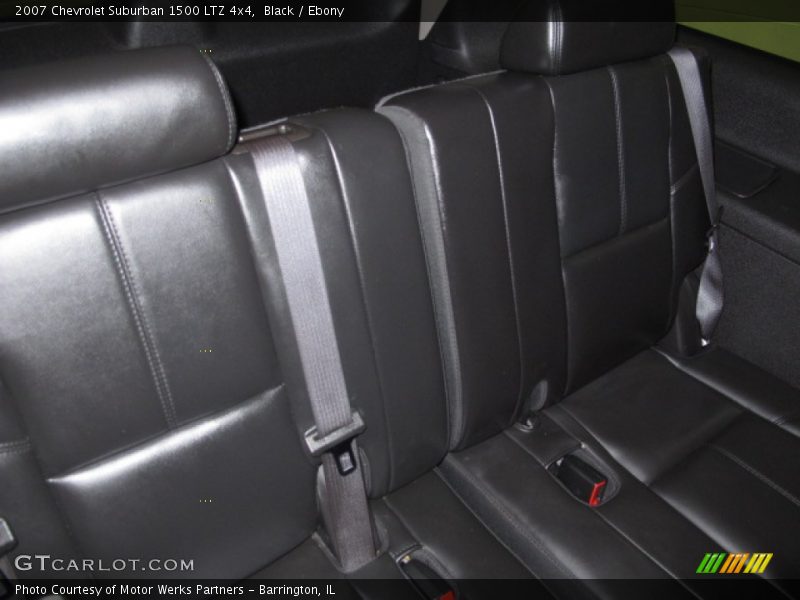 Black / Ebony 2007 Chevrolet Suburban 1500 LTZ 4x4
