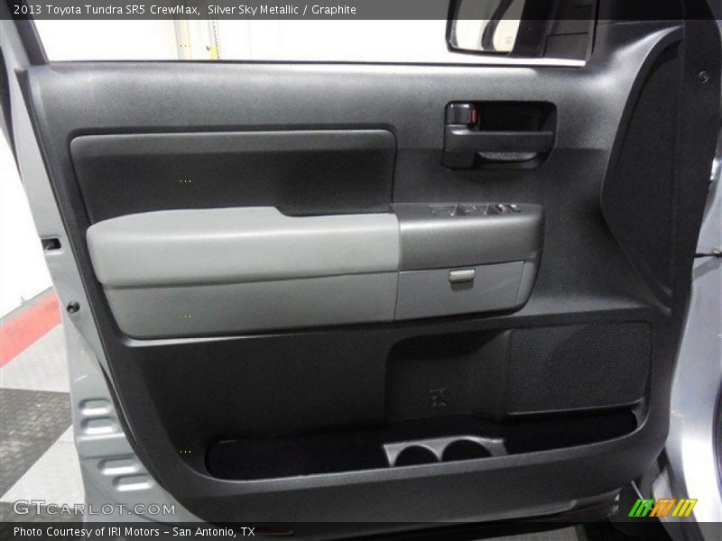 Silver Sky Metallic / Graphite 2013 Toyota Tundra SR5 CrewMax