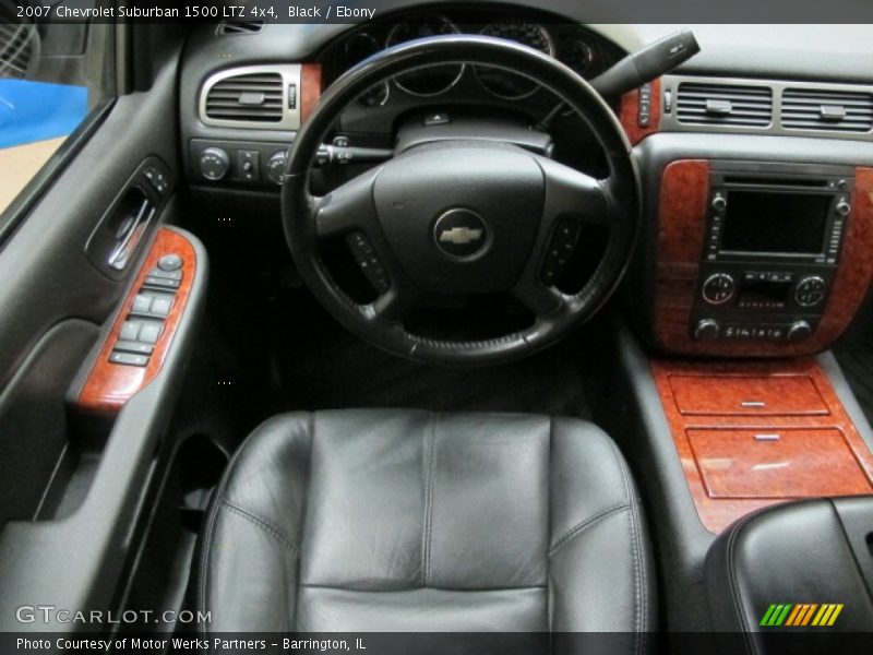 Black / Ebony 2007 Chevrolet Suburban 1500 LTZ 4x4