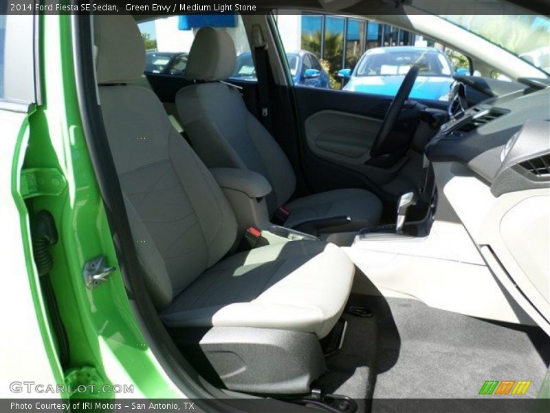 Green Envy / Medium Light Stone 2014 Ford Fiesta SE Sedan