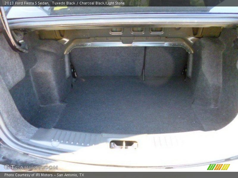 Tuxedo Black / Charcoal Black/Light Stone 2013 Ford Fiesta S Sedan