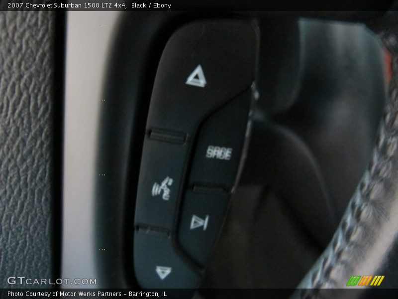 Black / Ebony 2007 Chevrolet Suburban 1500 LTZ 4x4