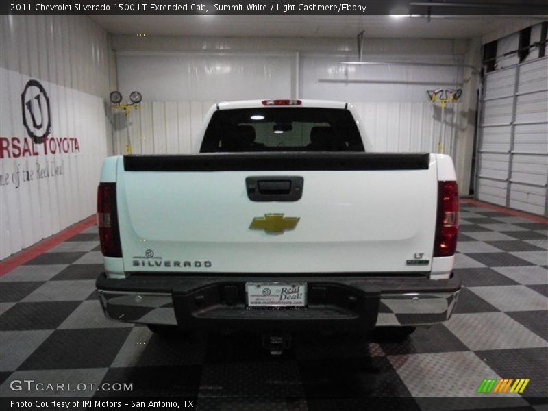 Summit White / Light Cashmere/Ebony 2011 Chevrolet Silverado 1500 LT Extended Cab