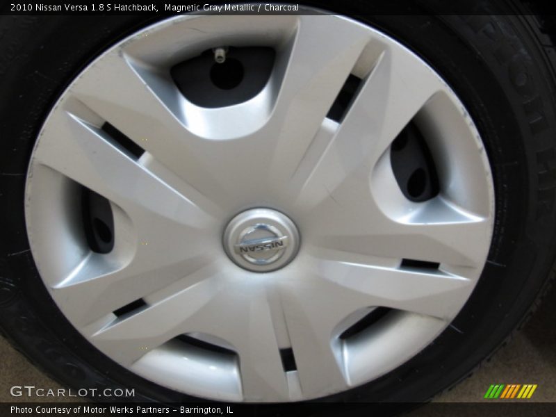 Magnetic Gray Metallic / Charcoal 2010 Nissan Versa 1.8 S Hatchback