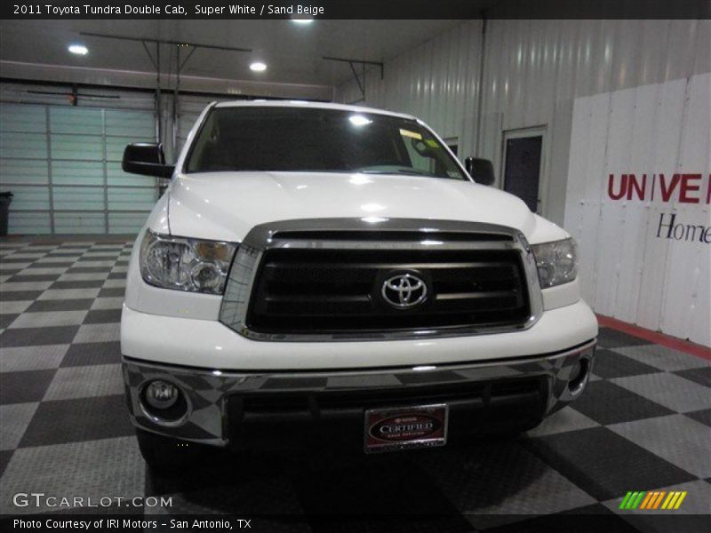 Super White / Sand Beige 2011 Toyota Tundra Double Cab