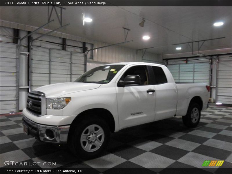 Super White / Sand Beige 2011 Toyota Tundra Double Cab