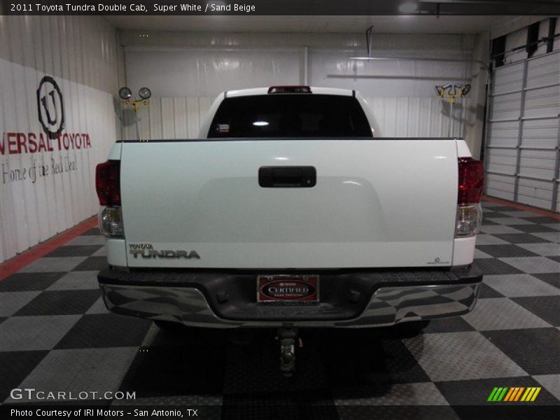 Super White / Sand Beige 2011 Toyota Tundra Double Cab