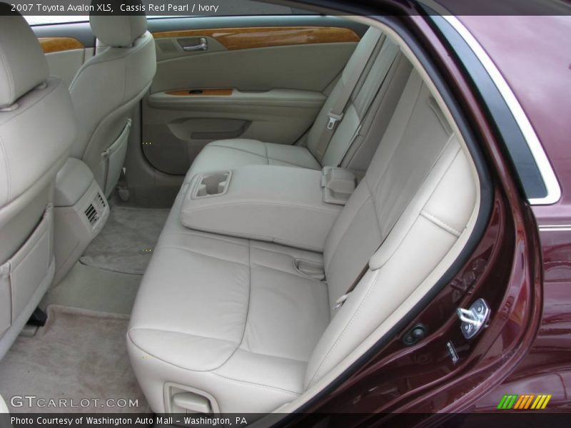 Cassis Red Pearl / Ivory 2007 Toyota Avalon XLS