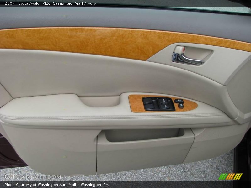 Cassis Red Pearl / Ivory 2007 Toyota Avalon XLS