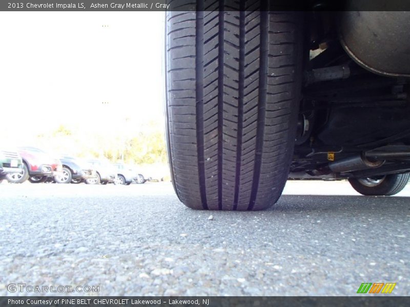 Ashen Gray Metallic / Gray 2013 Chevrolet Impala LS