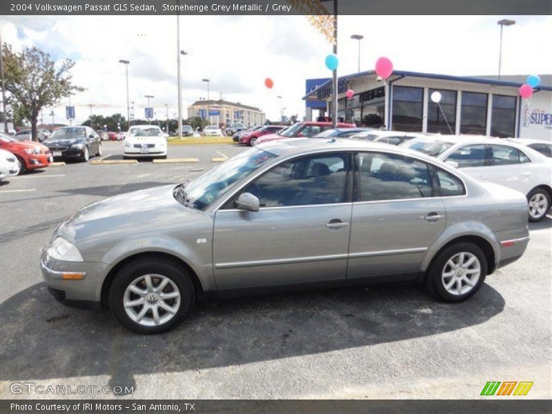 Stonehenge Grey Metallic / Grey 2004 Volkswagen Passat GLS Sedan