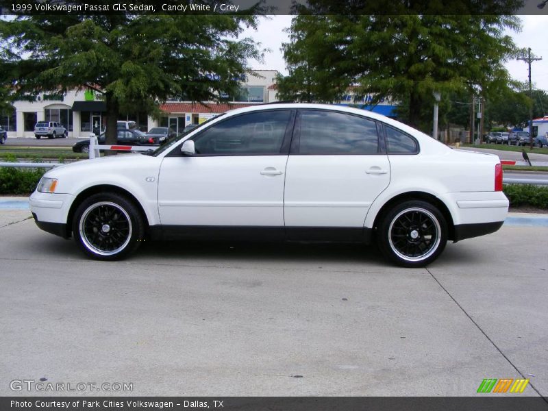Candy White / Grey 1999 Volkswagen Passat GLS Sedan