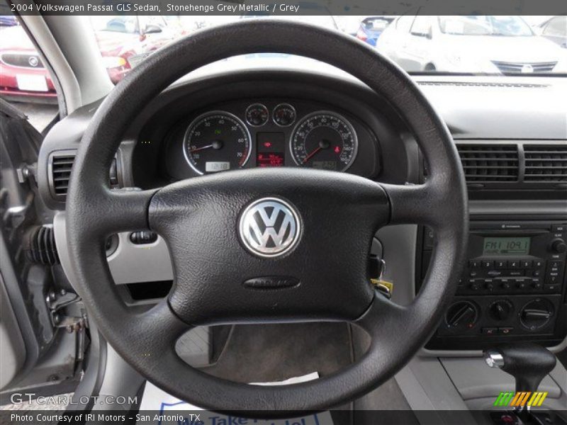Stonehenge Grey Metallic / Grey 2004 Volkswagen Passat GLS Sedan