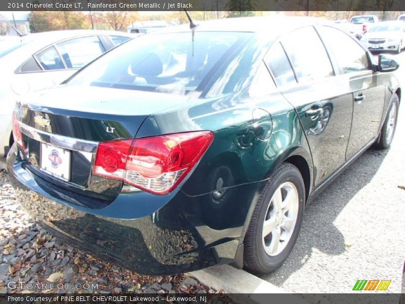 Rainforest Green Metallic / Jet Black 2014 Chevrolet Cruze LT