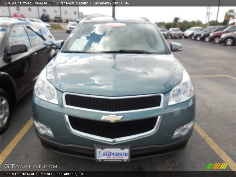 Silver Moss Metallic / Cashmere/Dark Gray 2009 Chevrolet Traverse LT