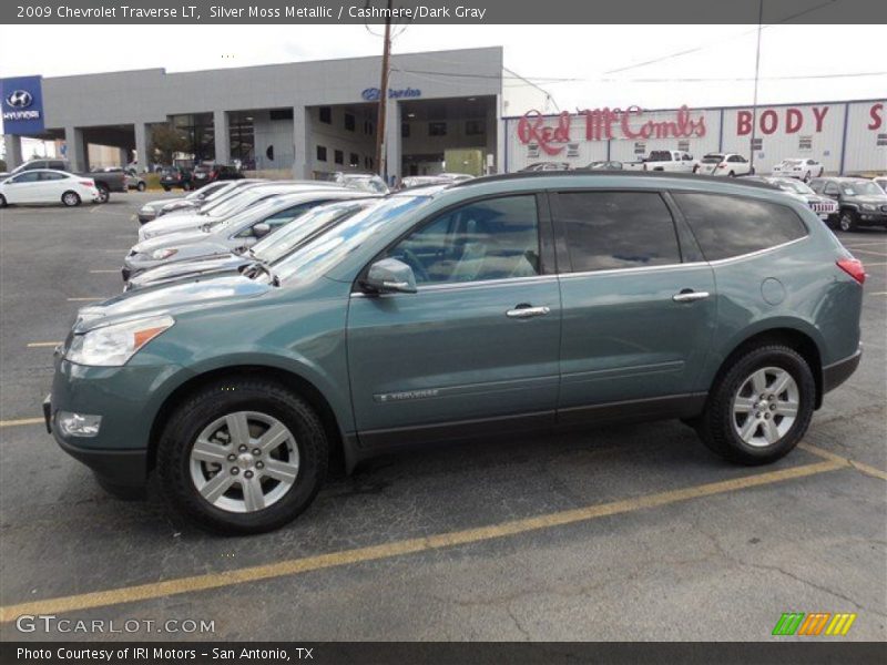 Silver Moss Metallic / Cashmere/Dark Gray 2009 Chevrolet Traverse LT