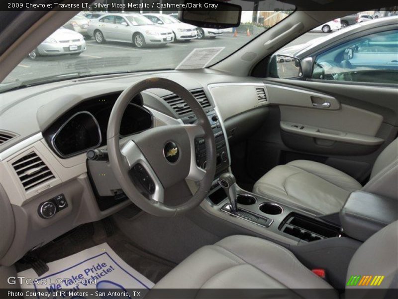Silver Moss Metallic / Cashmere/Dark Gray 2009 Chevrolet Traverse LT